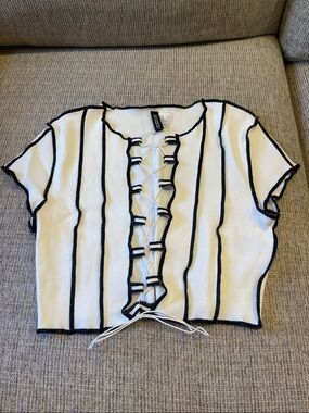 H&M White Crop Top with Black Vertical Stripes & Lace-Up Front